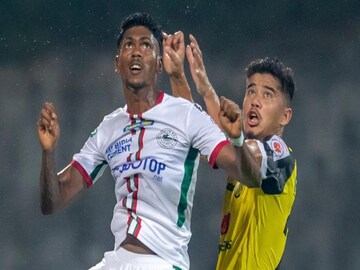 হায়দারাবাদের বিরুদ্ধে এটিকে মোহনবাগানের লিস্টন কোলাসো