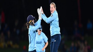 সেমিফাইনালে দক্ষিণ আফ্রিকা পাত্তা পায়নি ইংল্যান্ডের মহিলা দলের কাছে