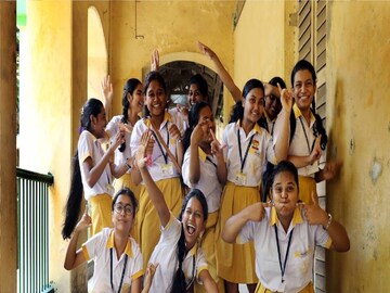 মাধ্যমিকের ফল প্রকাশ। প্রতীকী ছবি। 