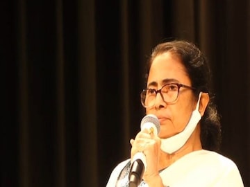 মুখ্যমন্ত্রী মমতা বন্দ্যোপাধ্যায়৷

