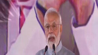 দিল্লিতে দলের সদর দফতরে নরেন্দ্র মোদি৷ 