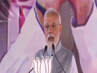 দিল্লিতে দলের সদর দফতরে নরেন্দ্র মোদি৷ 