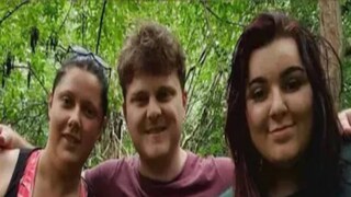 Throuple Relationship