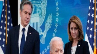 আমেরিকায় তৈরি নয় এমন দূরপাল্লার বিমান প্রতিরক্ষা ব্যবস্থা পেতে সাহায্য করার জন্য বাইডেন প্রতিশ্রুতি দিয়েছেন ইউক্রেনকে