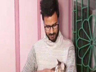 যুদ্ধের ভয়াবহ পরিস্থিতির মধ্য দিয়ে ছেলে বাড়ি ফেরায় খুশি শাহরুখের বাড়ির লোক 