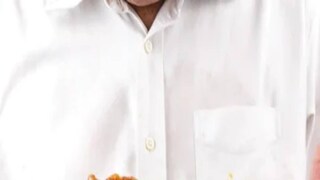 সাদা জামার রং ধরে রাখা খুবই কঠিন