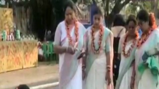 মহিলাদের উদ্যোগে টাউনশিপ এলাকা প্রকৃতির বসন্তের সাজে আরও রঙিন হয়েছে