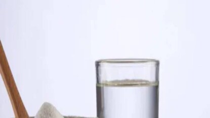 যৌন সঙ্গমের পর-পরই খাওয়া-দাওয়া করা উচিত নয়। কিছুক্ষণ পরে ১-২ গ্লাস জল অথবা ইচ্ছেমতো কোনও পানীয় পান করা উচিত নয়। এক্ষেত্রে পানীয় হিসেবে দুধ পান করা যেতে পারে। যৌন সঙ্গমের পর-পরই খাওয়া-দাওয়া করা উচিত নয়। কিছুক্ষণ পরে ১-২ গ্লাস জল অথবা ইচ্ছেমতো কোনও পানীয় পান করা উচিত নয়। এক্ষেত্রে পানীয় হিসেবে দুধ পান করা যেতে পারে।