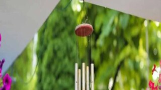 গরমে ফ্যানের হাওয়ায় বা হঠাৎ আসা দখিনা বাতাসে এর টুংটাং শব্দ মন ভাল করে দেয় গরমে ফ্যানের হাওয়ায় বা হঠাৎ আসা দখিনা বাতাসে এর টুংটাং শব্দ মন ভাল করে দেয়