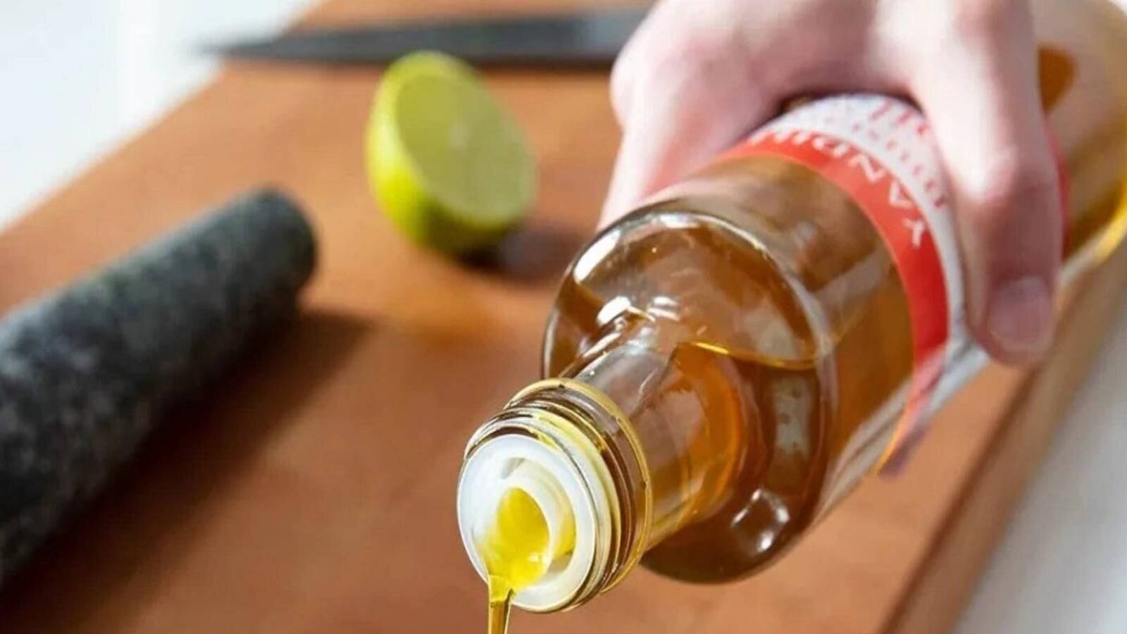 Tips to reuse oil after frying News18 Bangla