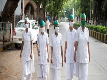 নার্সিং ট্রেনিং। প্রতীকী ছবি। 