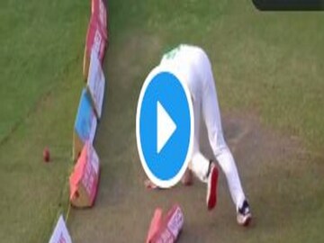 Viral News: Pak cricketer Shan Masood trouser torn during Pak vs Aus match, Viral Video- Photo Courtesy- Twitter/ Video Grab 