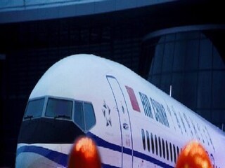 china boeing 737 plane carrying 133 passengers crashes in south china sea china boeing 737 plane carrying 133 passengers crashes in south china sea