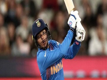 আরও ভাল পারফর্ম করবে রিচা, আশাবাদী বাবা