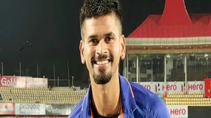 IPL 2022: KKR captain shreyas iyer ready to try out different batting positions- Photo- (Twitter KKR) IPL 2022: KKR captain shreyas iyer ready to try out different batting positions- Photo- (Twitter KKR)