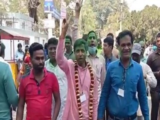 নিজস্ব চিত্র