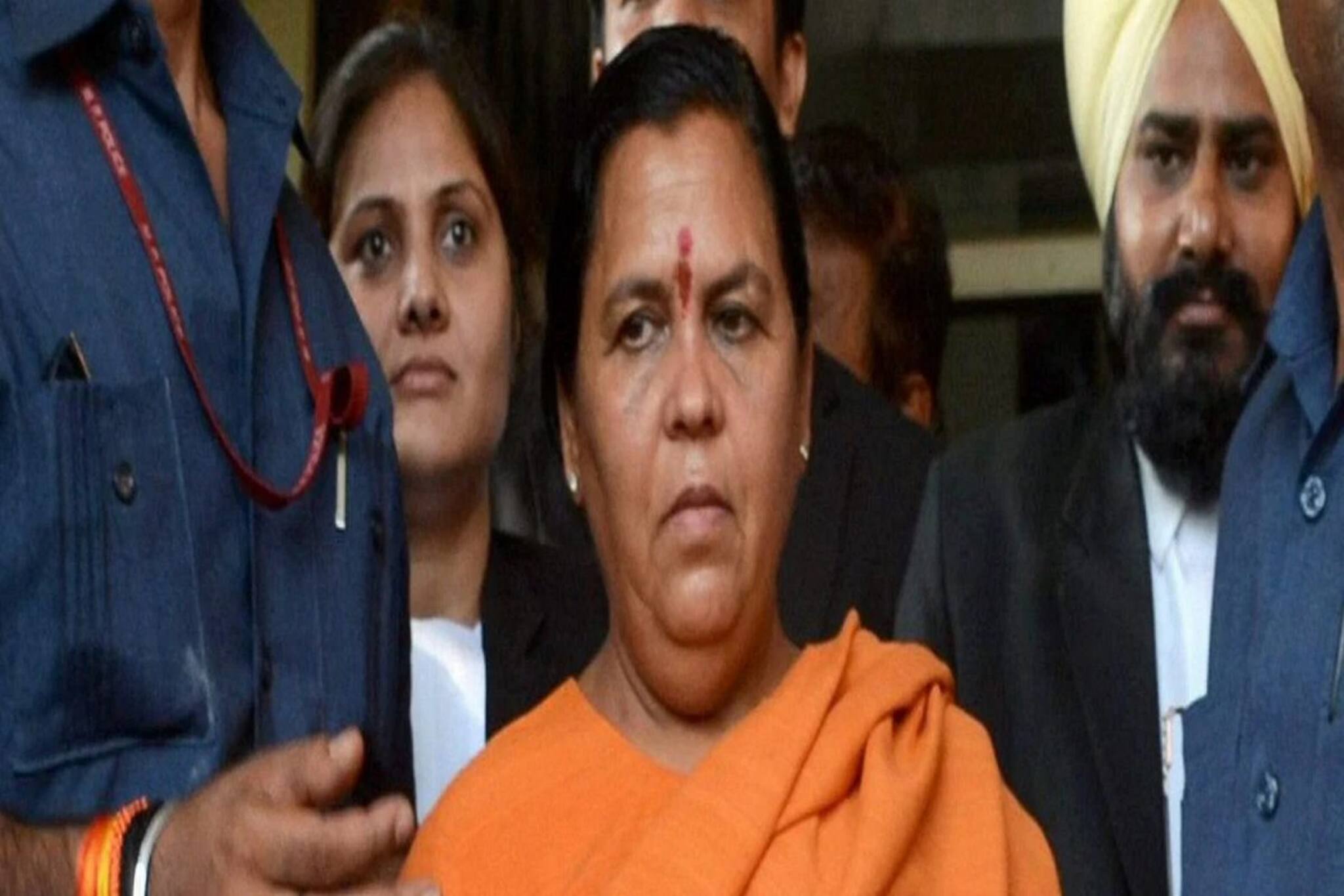 পুলিশের 'ছোট ভুলে' যানজটে আটকে উমা ভারতী, যেতেই পারলেন না যোগীর শপথগ্রহণে!