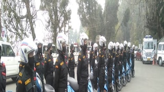 দার্জিলিংয়ে উইনার্স বাহিনী৷ দার্জিলিংয়ে উইনার্স বাহিনী৷