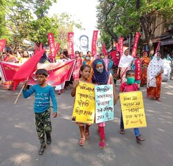 নিজস্ব চিত্র
