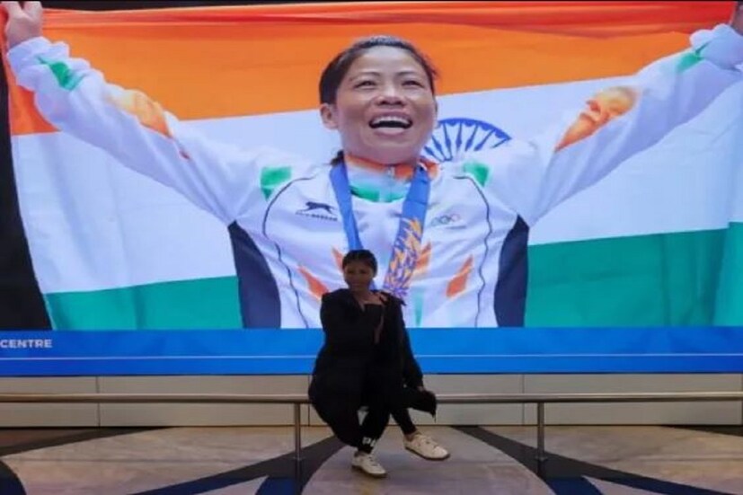 ২০১২ সালে লন্ডন অলিম্পিক্সে সাইনার ব্রোঞ্জ জয়ের পরেই এমসি মেরিকম বক্সিংয়ে ব্রোঞ্জ পদক জেতেন৷   (pc: mc mary kom instagram)