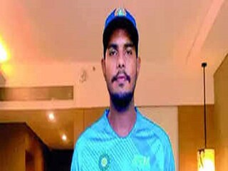 জীবনের প্রথম আইপিএলেই চমক দিতে চান ইয়াশ