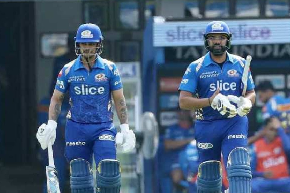 পাঁচবারের চ্যাম্পিয়ন। এবারও চ্যাম্পিয়নের মতোই আইপিএল অভিযান শুরু করল রোহিত শর্মার মুম্বই ইন্ডিয়ান্স। প্রথম ম্যাচেই দিল্লি ক্যাপিটালসের বিরুদ্ধে দুরন্ত জয়।