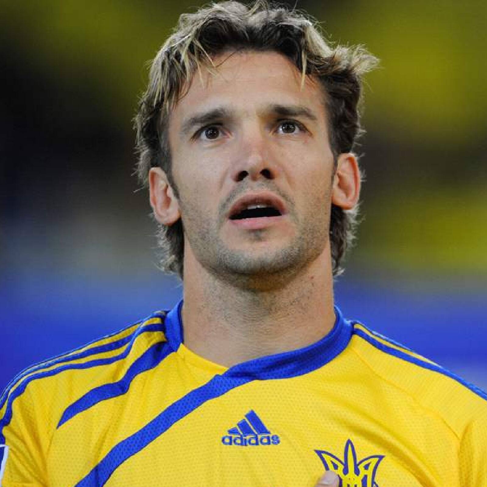 দেশের মানুষের দুরাবস্থা নিয়ে চিন্তিত শেভচেঙ্কো। তিনি বলছিলেন, মা ফোন করে বলেছিল, যুদ্ধ শুরু হয়েছে। আমরা ভাবতেও পারিনি, রাশিয়া এই পথ নেবে। দেশের নিরাপরাধ মানুষ প্রাণ হারাচ্ছে। নিস্পাপ বাচ্চারা যুদ্ধের বলি হচ্ছে। এর থেকে খারাপ আর কী হতে পারে!