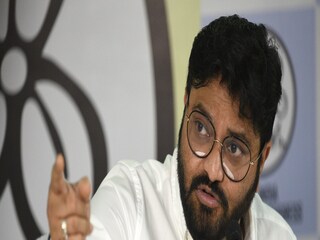 বাবুল সুপ্রিয়৷ 