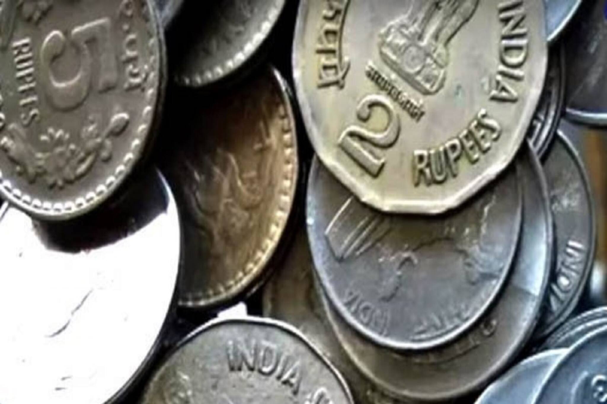 এক মুহূর্তেই মালামাল? মাত্র ২ টাকার বিনিময়ে পেতে পারেন ৫ লক্ষ টাকা!