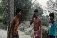 জামাইকে গাছের সঙ্গে বেঁধে বেধড়ক মার, বিস্ফোরক অভিযোগ শ্বশুড়বাড়ির! দেখুন... জামাইকে গাছের সঙ্গে বেঁধে বেধড়ক মার, বিস্ফোরক অভিযোগ শ্বশুড়বাড়ির! দেখুন...