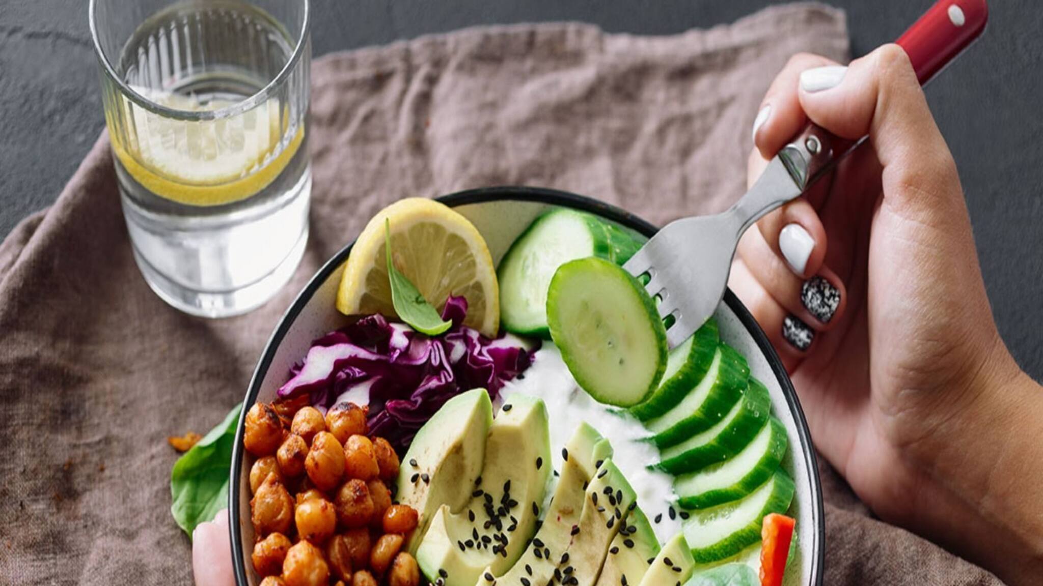 Diet For Women: ডায়েট তো করছেন! জানেন কোন ডায়েট একেবারেই করা উচিত নয় মহিলাদের? জানুন 'কারণ'