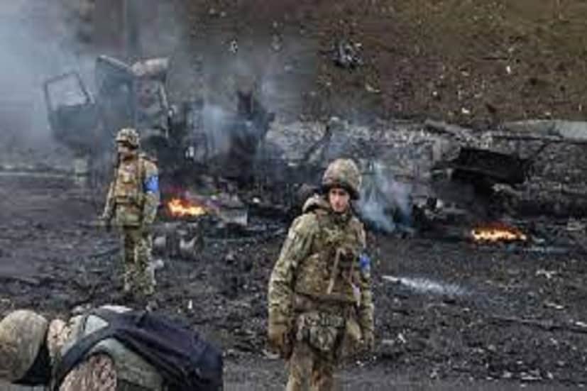 রাশিয়া ইউক্রেনের যুদ্ধ (Russia Ukraine War) বেশ কিছু দেশের অর্থনীতিকে বিশাল (Big blow in world economy) ধাক্কা দিয়েছে ৷ ভারতেও বেশ কিছু জিনিসপত্রের দামে সরাসরি প্রভাব ফেলেছে ৷ প্রতীকী ছবি ৷ 