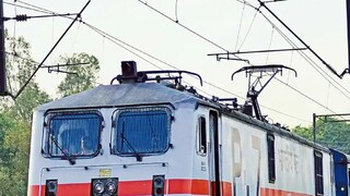 ‘শিয়ালদহ ডিভিশনে কিনতে হবে প্রায় ১৮ হাজার বালিশ, ২০ হাজার কম্বল, ১ লাখ ৫২ হাজার চাদর