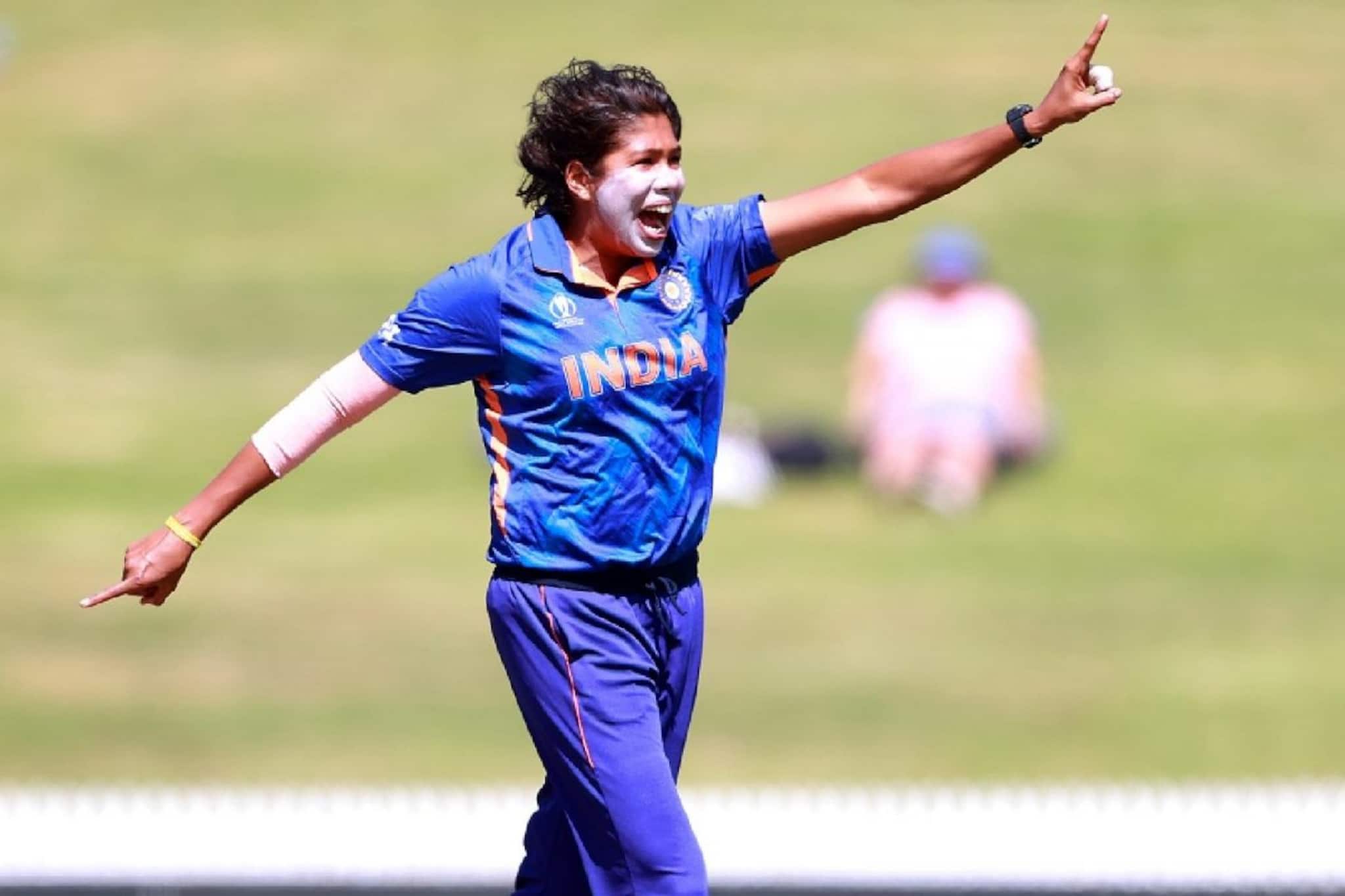 সবাইকে টপকে গেলেন ঝুলন গোস্বামী! বাংলার মেয়ের বিশ্বরেকর্ড, বাঙালির গর্বের দিন