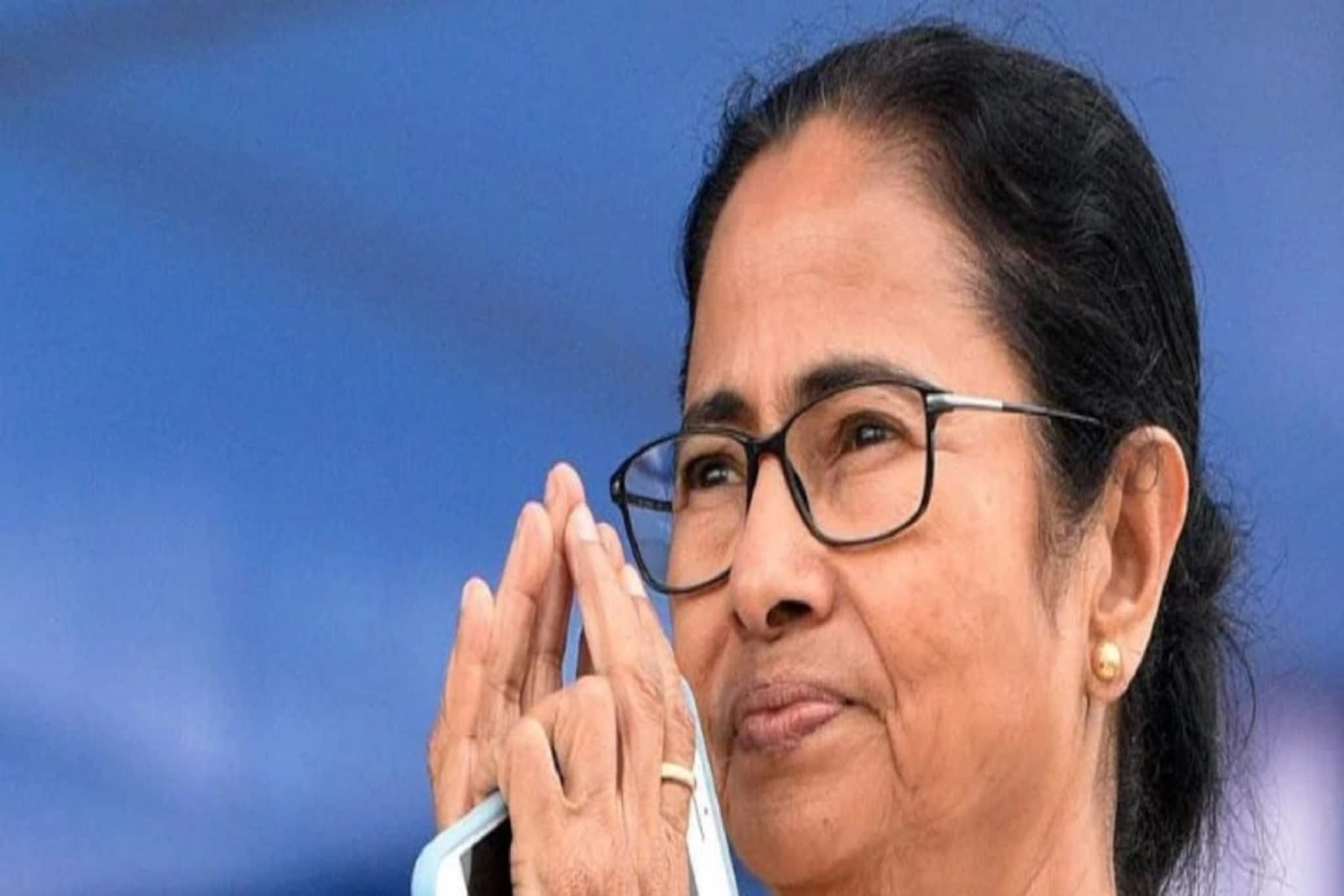 দেউচা পাচামির জট কাটাতে উদ্যোগী মমতা, নবান্নে আন্দোলনকারীদের সঙ্গে বৈঠক