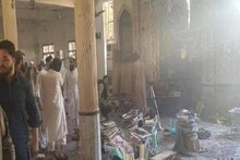 নামাজ চলাকালীন মসজিদে ঢুকে আত্মঘাতী বোমা হামলা! পেশোয়ারে মৃত কমপক্ষে ৩০, আহত ৫০