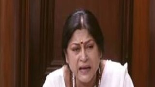 কাঁদছেন রূপা কাঁদছেন রূপা