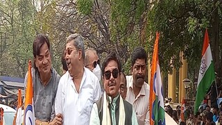 উপনির্বাচনে মনোনয়ন পেশ শত্রুঘ্ন সিনহার