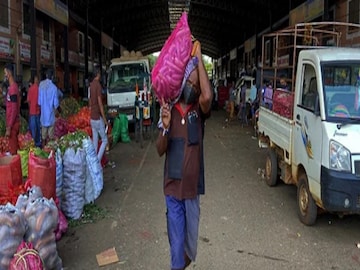 শ্রীলঙ্কায় কঠিন পরিস্থিতি