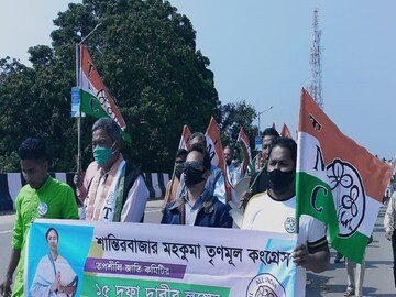 নিজস্ব চিত্র