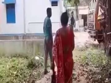 Woman tortured in in laws house for not giving dowry and giving birth to girl child