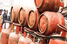 LPG Subsidy News: রান্নার গ্যাসের ভর্তুকি নিয়ে কেন্দ্রের বড় প্ল্যান! কাদের অ্যাকাউন্টে আসছে টাকা? LPG Subsidy News: রান্নার গ্যাসের ভর্তুকি নিয়ে কেন্দ্রের বড় প্ল্যান! কাদের অ্যাকাউন্টে আসছে টাকা?