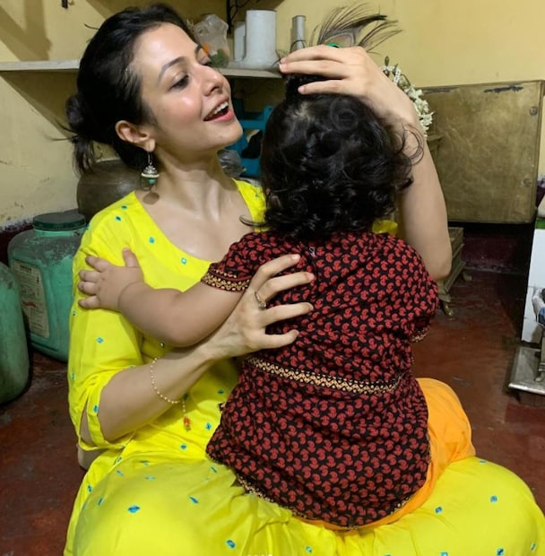 অভিনয় জগত থেকে নিজের ব্যক্তিগত জীবন বরাবরই দূরে রাখতে জানেন কোয়েল। ইন্ডাস্ট্রিতে তাঁর সুনামও আছে। 
