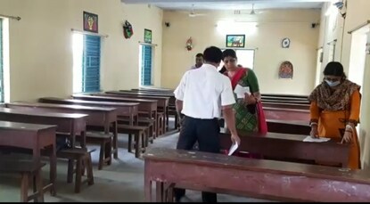 উচ্চ মাধ্যমিক পরীক্ষার আগে প্রস্তুতি।