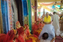 রাজরাজেশ্বরী মঠে ৮ জন কুমারীকে একসঙ্গে পূজা রাজরাজেশ্বরী মঠে ৮ জন কুমারীকে একসঙ্গে পূজা
