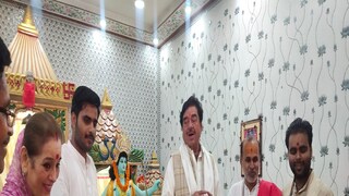 TMC candidate Shatrughna Sinha campaigns after completing Ram Navami Puja