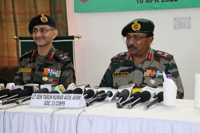 মূলত কোচবিহার, জলপাইগুড়ি ও আলিপুরদুয়ার জেলার অবসরপ্রাপ্ত সেনাকর্মী, বীর নারী ও তাদের পরিবারের সদস্যরা এই সমাবেশে উপস্থিত ছিলেন। এদিন অনুষ্ঠানে উপস্থিত ছিলেন কেন্দ্রীয় মন্ত্রী জণ বারলা, জলপাইগুড়ি সাংসদ জয়ন্ত কুমার রায় ,লেফটেন্যান্ট জেনারেল তরুণ কুমার আইচ,প্রভিন ছাবরা  জিওসি ৩০ মাউন্টেন ডিভিশন,  ধূপগুড়ির বিধায়ক বিষ্ণুপাদা রায প্রমুখ।