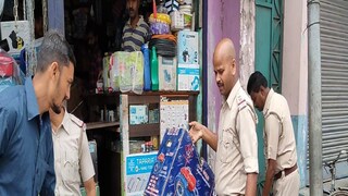 Police takes action and free footpath from unauthorize occupency