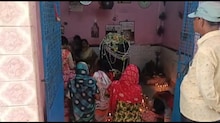 East Bardhaman News- নীলষষ্ঠী উপলক্ষে ভক্তদের ভিড় চাঁদ সওদাগরের শিবমন্দিরে 