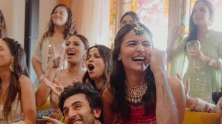 জানেন নাকি এই ল্যাহেঙ্গার বিশেষত্ব?